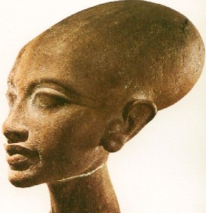 Nefertit